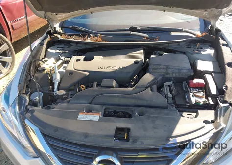 2016 Nissan Altima 2.5/2.5 S/2.5 Sl/2.5 Sr/2.5 Sv z USA, uszkodzony, nr VIN 1N4AL3AP5GC230513